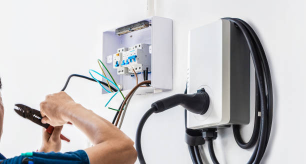 Best Electrician for Home Renovation  in East Lansing, MI