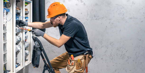 Best Industrial Electrical Services  in East Lansing, MI